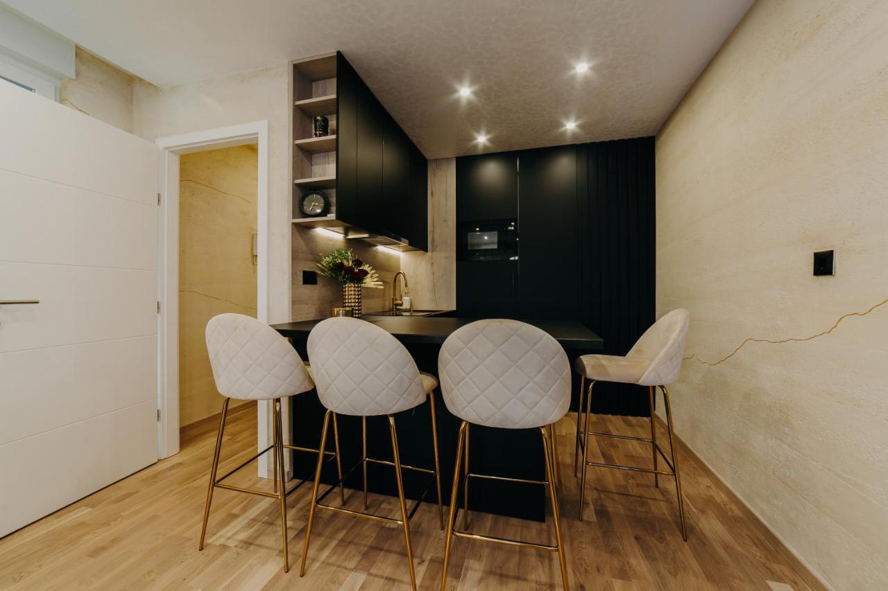 Apartman Stari Toranj II Apartment Vukovar Ngoại thất bức ảnh
