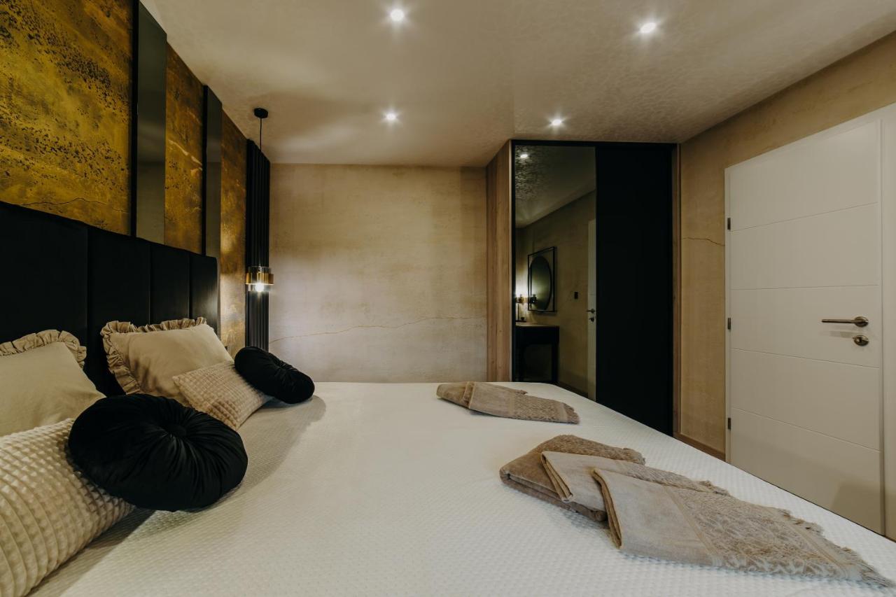Apartman Stari Toranj II Apartment Vukovar Ngoại thất bức ảnh