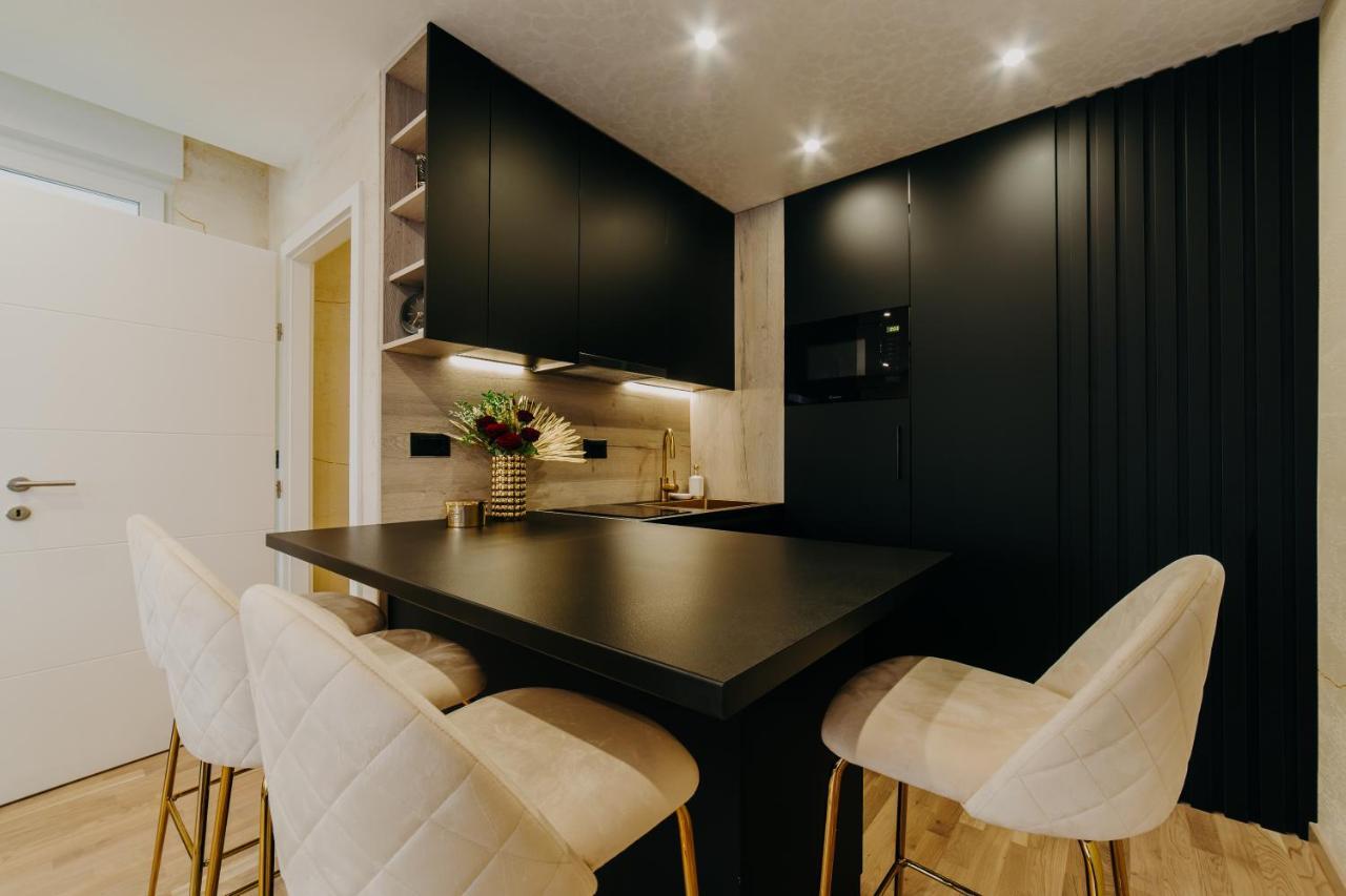 Apartman Stari Toranj II Apartment Vukovar Ngoại thất bức ảnh