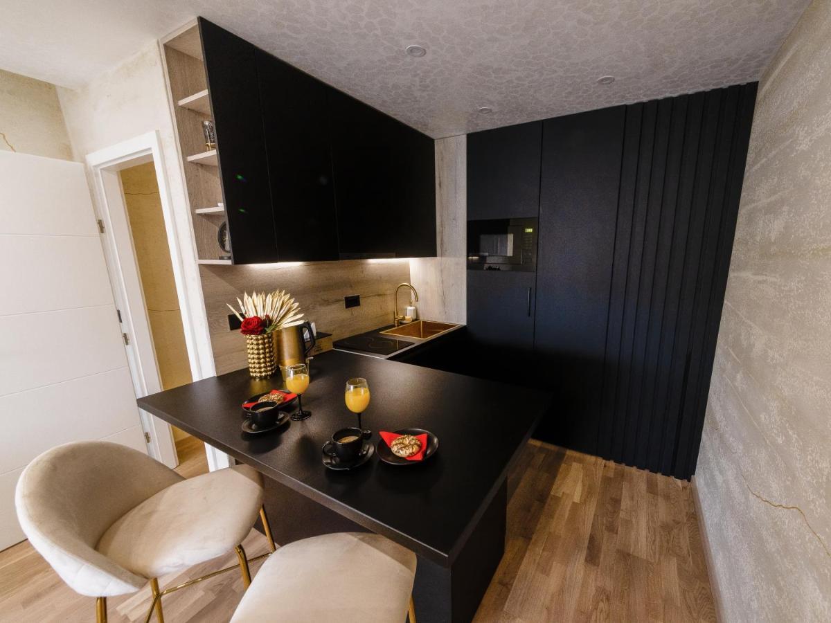 Apartman Stari Toranj II Apartment Vukovar Ngoại thất bức ảnh